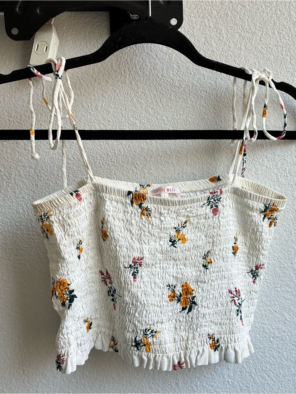 Lottie Moss White Smocked Floral Crop Top size Small